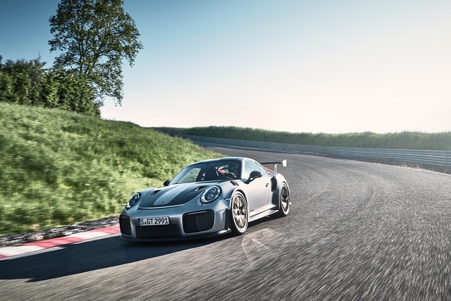 En güçlü 911 modeli GT2 RS Goodwood Festival of Speed'de gösterildi - 2