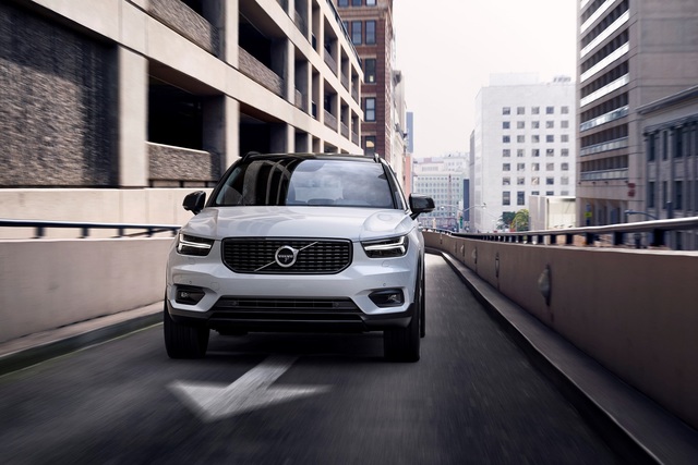 Volvo'nun en küçük SUV'si XC40 tanıtıldı - 4