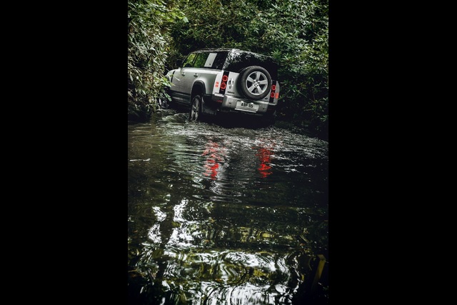 Land Rover Defender Türkiye’de satışa sunuldu - 37