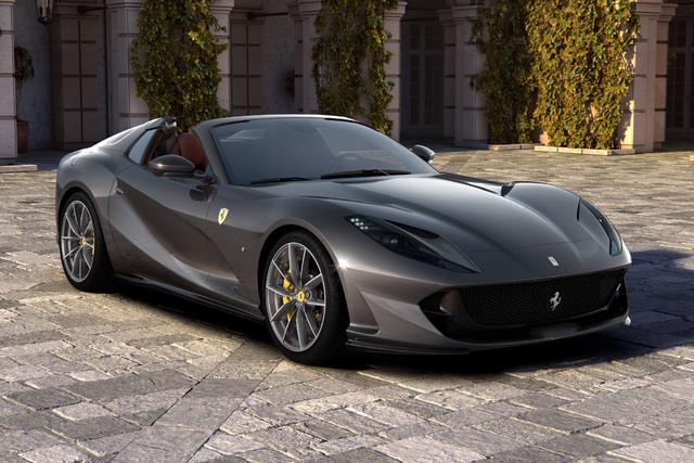 Yeni Ferrari 812 GTS: 800 bg ve üstü açık! - 2