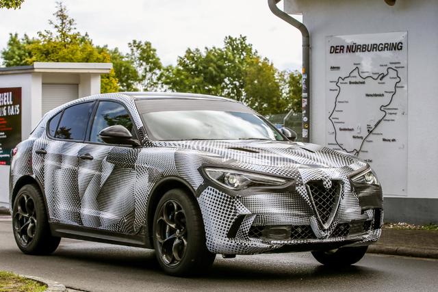 Stelvio QV, 7:51.7 ile 'Ring’in en hızlı SUV modeli unvanını ele geçirdi - 7