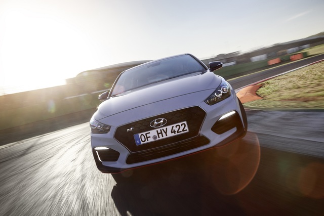 Hyundai i30 ailesinin sportif üyeleri i30 N ve i30 Fastback geldi - 14