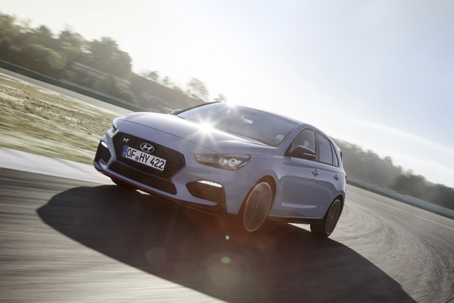 Hyundai i30 ailesinin sportif üyeleri i30 N ve i30 Fastback geldi - 15