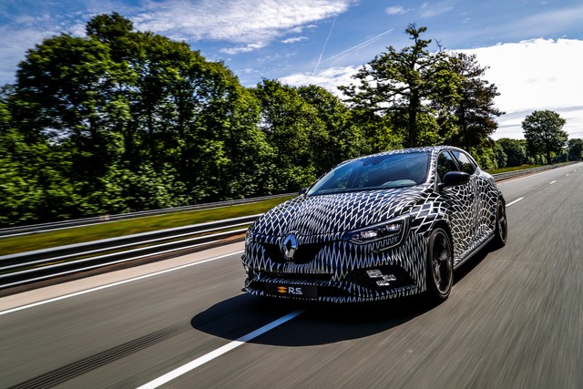 Yeni Megane RS Frankfurt’ta tanıtılacak - 2