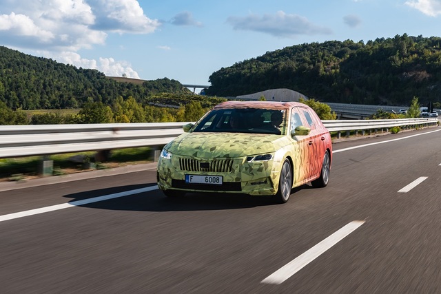 Yeni Skoda Octavia 11 Kasım’da tanıtılacak. - 1