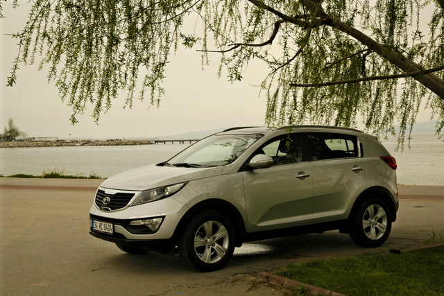 Kia Sportage 1.6 GSL 2WD M/T - 1