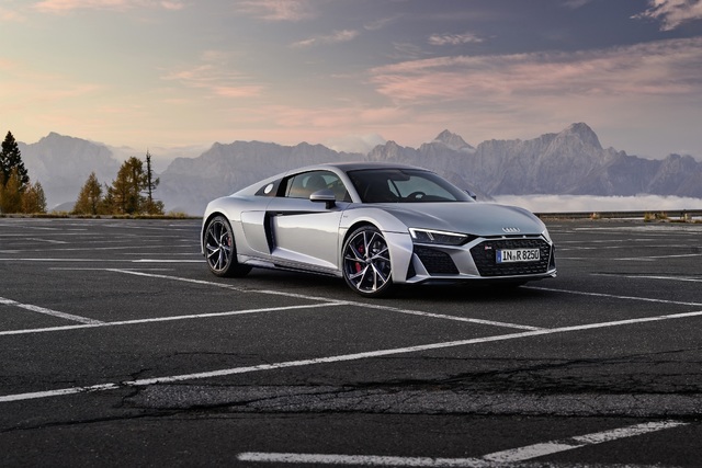 Audi, R8’de arkadan çekiş sunmaya başladı - 4