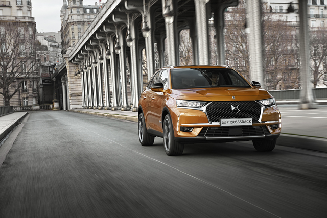 DS ailesinin son üyesi DS7 Crossback tanıtıldı - 1