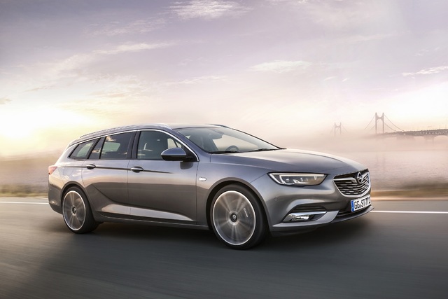 Opel'den şık station: Insignia Sports Tourer - 2