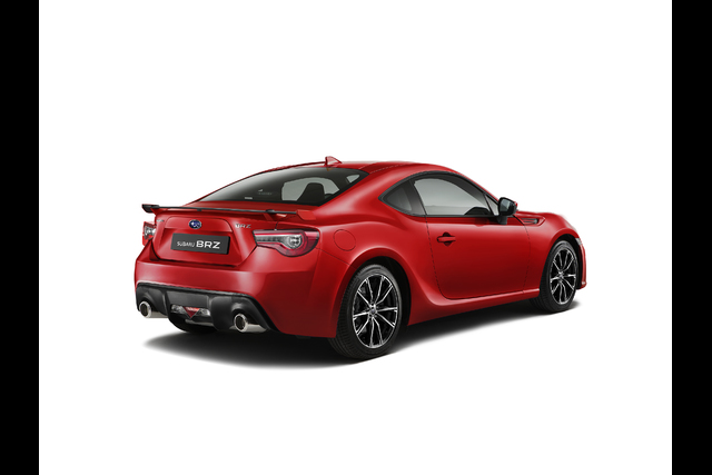 Subaru BRZ yenilendi - 2