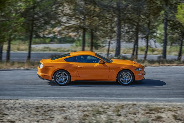 2018 Ford Mustang tanıtıldı - 6