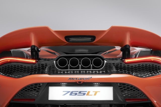 McLaren son ‘Longtail’ modelini tanıttı: 765 LT - 12