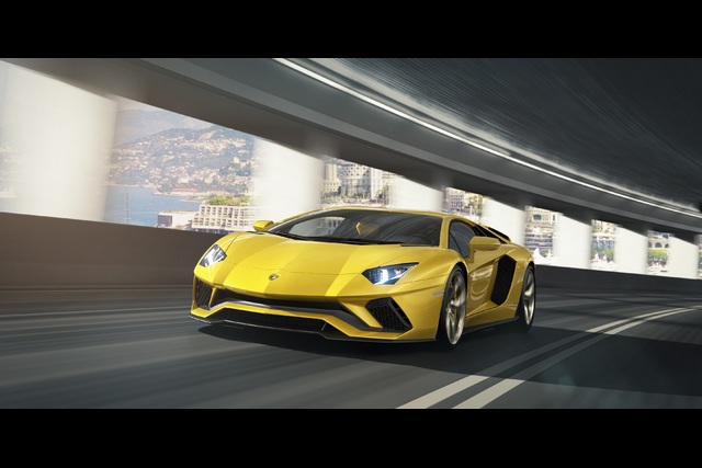 Lamborghini Aventador S: 740 bg ve 4WS - 6