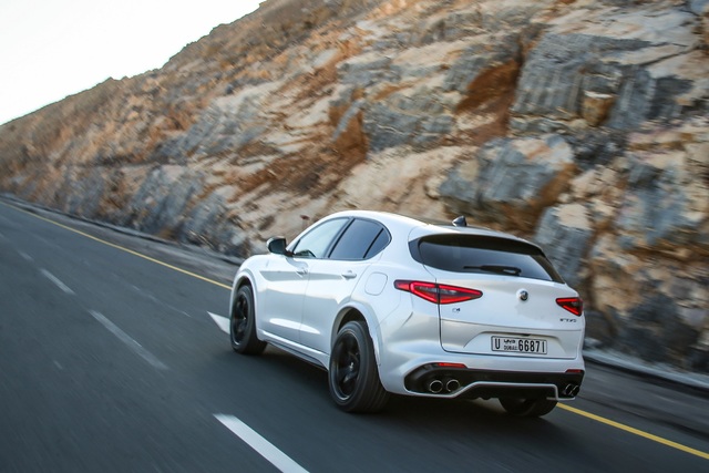 Alfa Romeo’nun ilk SUV’si Stelvio, LA’de tanıtıldı - 2