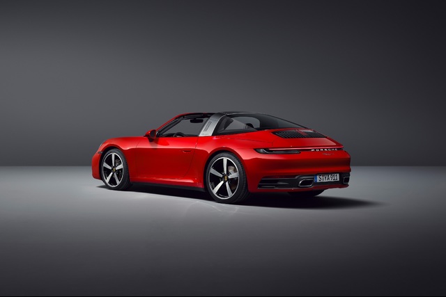 Yeni Porsche 911 Targa tanıtıldı - 18