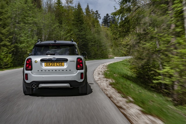 MINI Countryman makyajlandı - 11