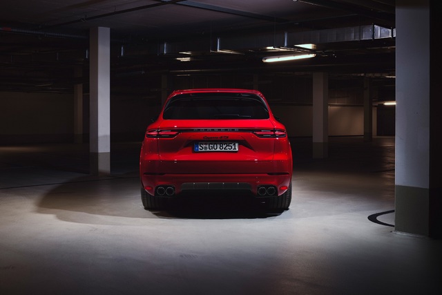 Yeni Porsche Cayenne GTS 460 bg V8 ile geldi - 7