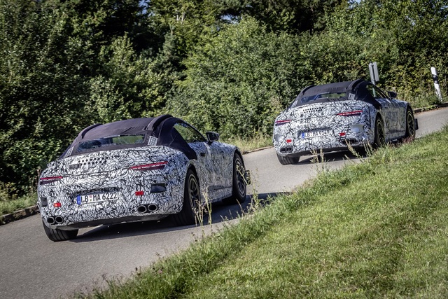 Yeni Mercedes SL’in kamuflajlı fotoğrafları yayınlandı - 2