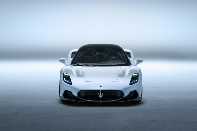 Maserati MC20 630 bg’lik V6 motorla geldi - 1