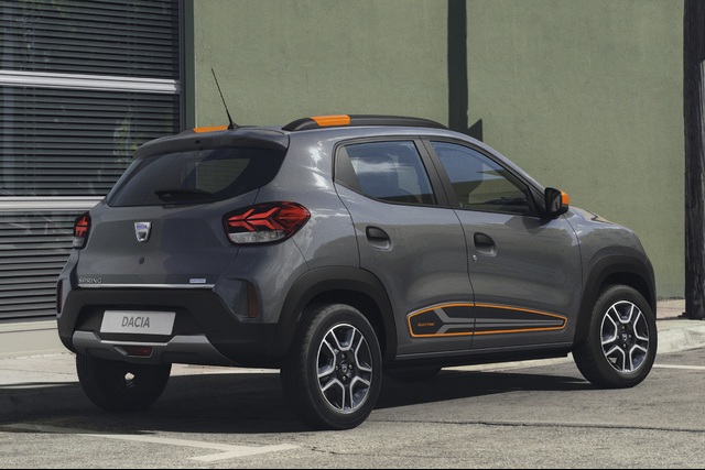 Dacia Spring Electric markanın ilk elektrikli modeli oldu - 2