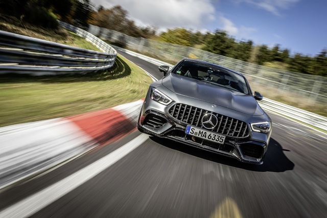 Mercedes-AMG GT 4-Door Coupe Ring rekorunu yeniden ele geçirdi - 3