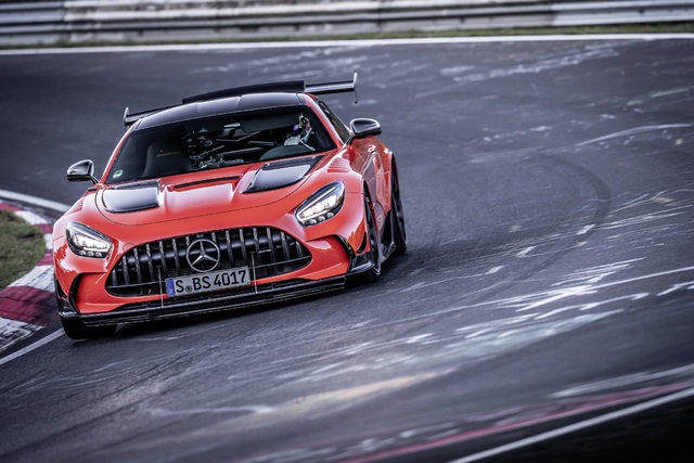 Mercedes AMG GT Black Edition ‘Ring’in en hızlısı oldu - 1