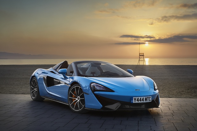 McLaren 570S üstünü açtı - 3