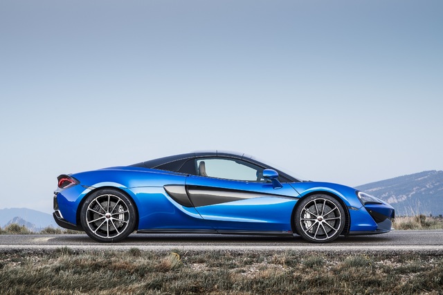 McLaren 570S üstünü açtı - 5