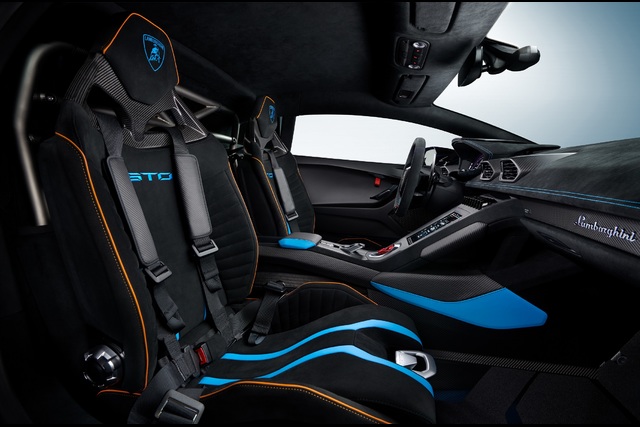 Karşınızda Lamborghini Huracan'ın son versiyonu STO! - 12