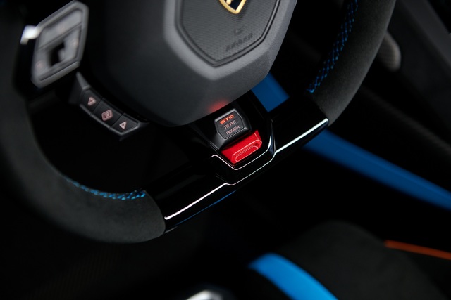 Karşınızda Lamborghini Huracan'ın son versiyonu STO! - 14