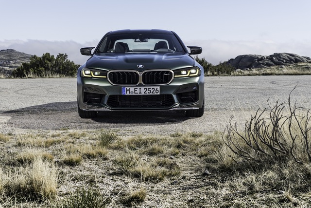 BMW M5 CS: Bugüne kadar üretilen en güçlü BMW M otomobili! - 5