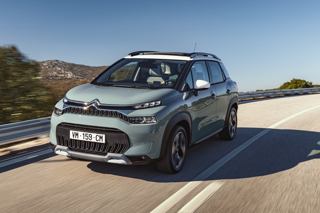 Citroen C3 Aircross makyajlandı - 1