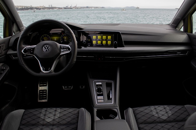 Yeni VW Golf Türkiye’de satışa sunuldu - 31