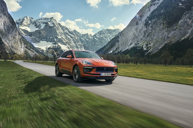 Makyajlanan Porsche Macan Türkiye pazarına giriş yaptı - 12