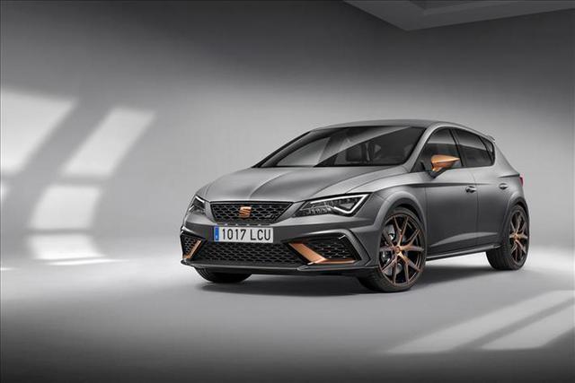 Makyajlı Seat Leon Cupra R 310 bg güç üretiyor - 0